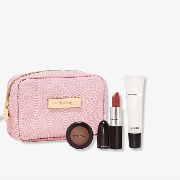 MAC Cosmetics Other - 🌸 MAC Cosmetic Bundle